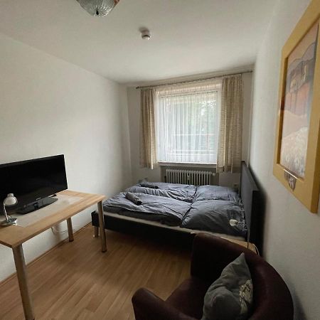 Schoene Einfache Ferienwohnung Mitten In Ольденбург Екстер'єр фото