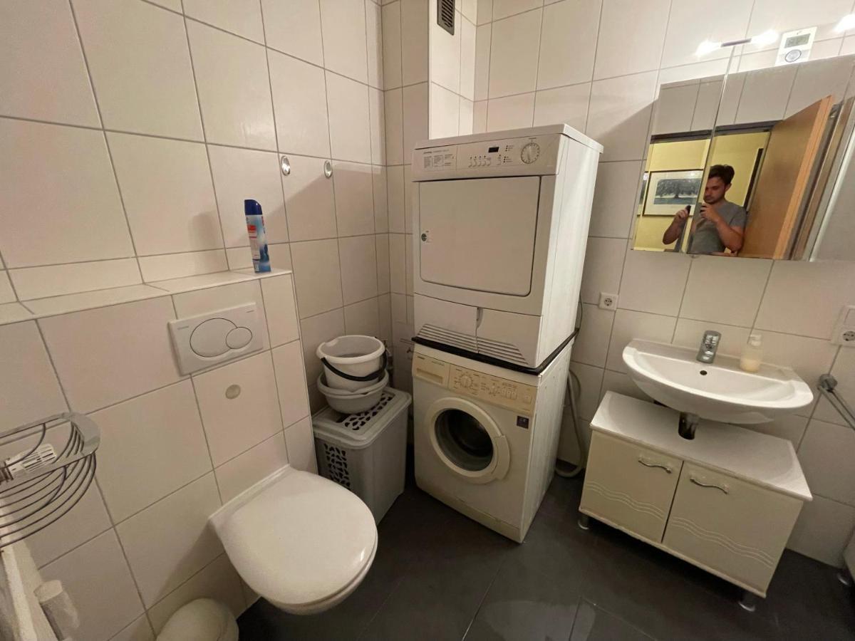 Schoene Einfache Ferienwohnung Mitten In Ольденбург Екстер'єр фото